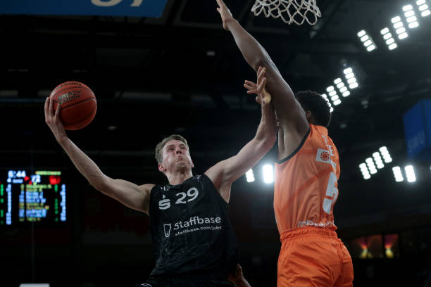 赛的关键时 赛的关键时